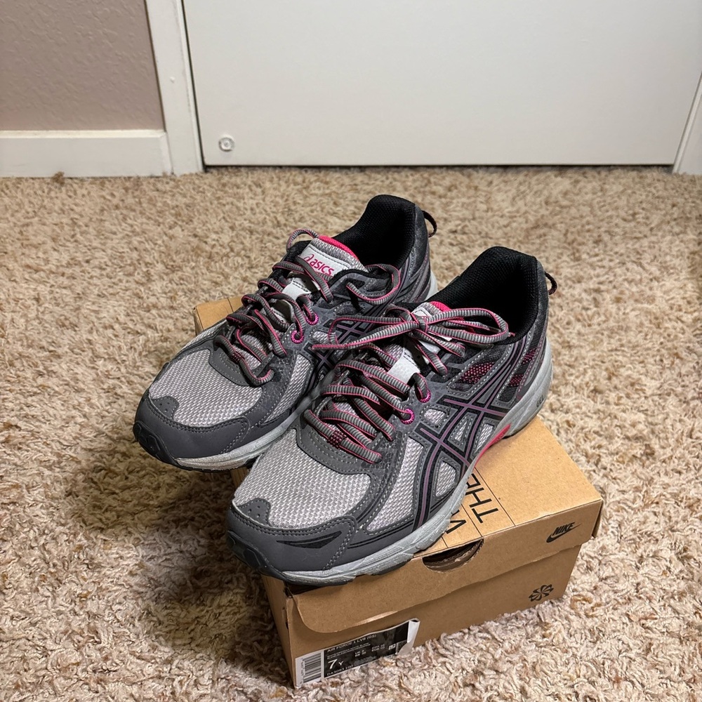ASICS Gel-Venture 6 Women's running shoes